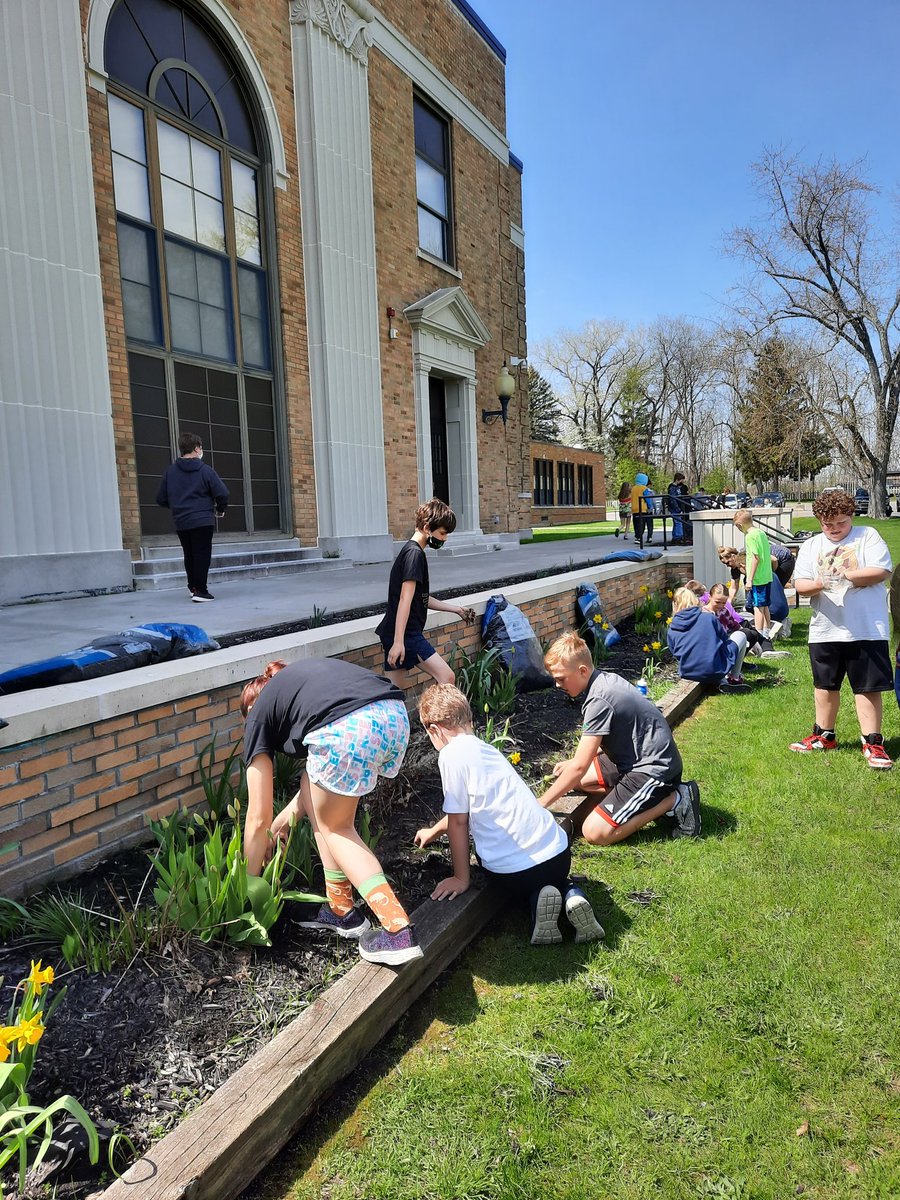 Mrs. Hey's 5th Grade tweet media