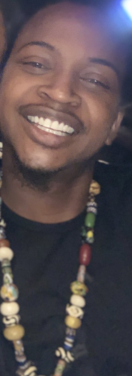Phil_Shiftly13's tweet photo. My shiny teeth &amp; me. 😁😁 https://t.co/Z43Ae9kBYs