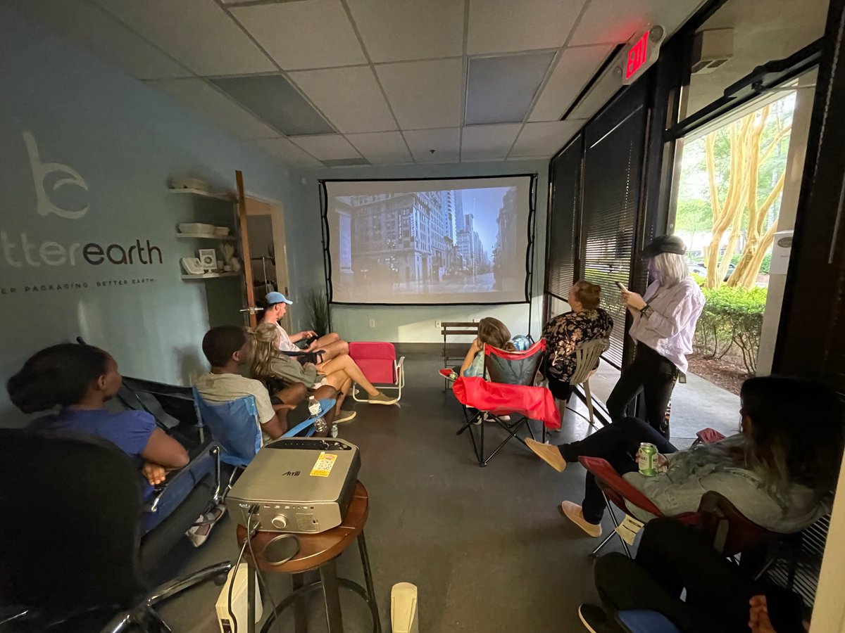 becompostable's tweet photo. This week is International Compost Awareness Week! #icaw2022

To celebrate, we got the team and some community members together at our Clarkston, GA office to watch Kiss the Ground, our favorite documentary about the importance of soil health!

#icaw #soillovescompost #compost https://t.co/YEtU9IkcEa
