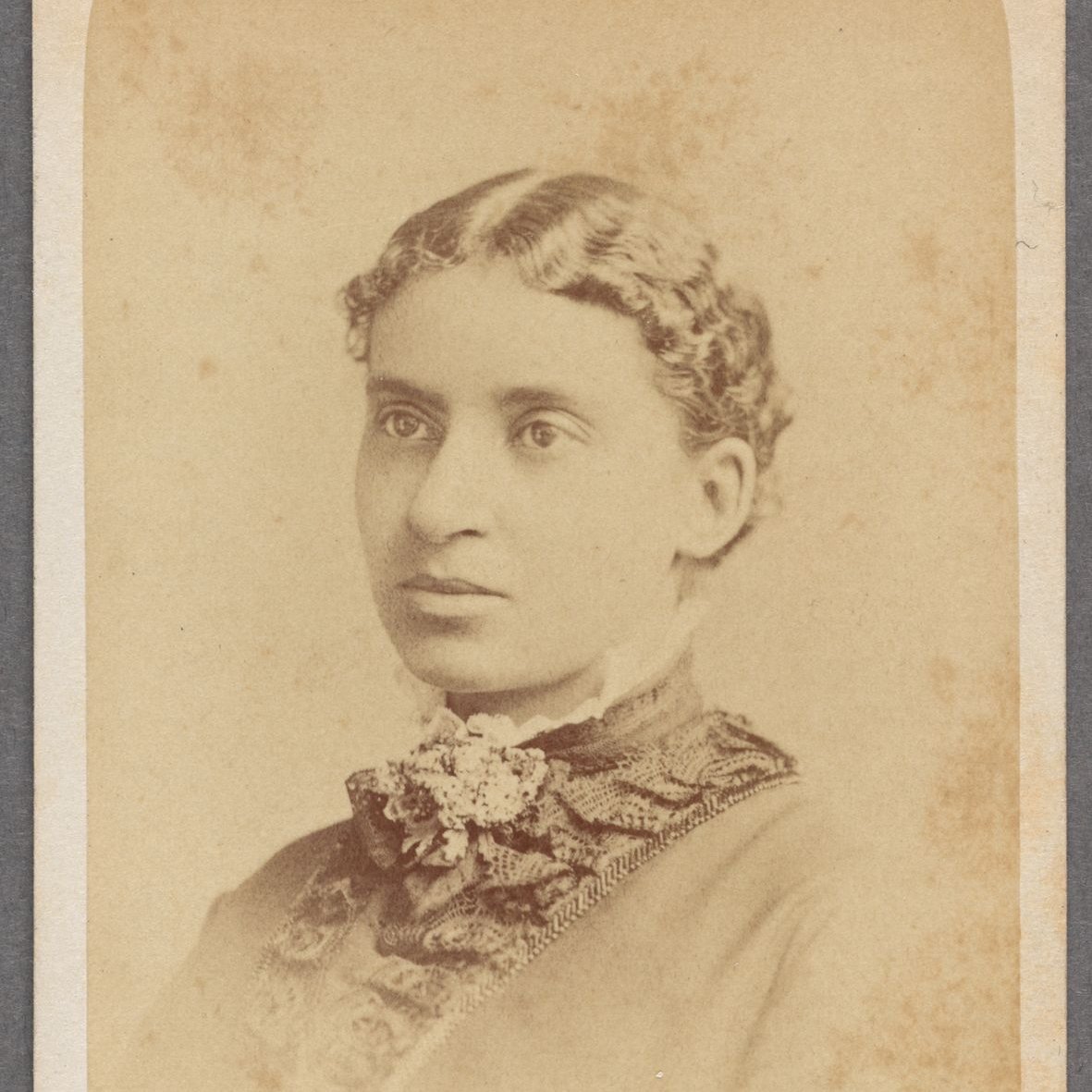 It’s #NationalTeacherAppreciationWeek! Today, we would like to show appreciation for Charlotte Forten Grimké. Forten began her teaching career as one of the first African American teachers in Salem, Massachusetts before heading south to teach formerly enslaved individuals. (1/3)