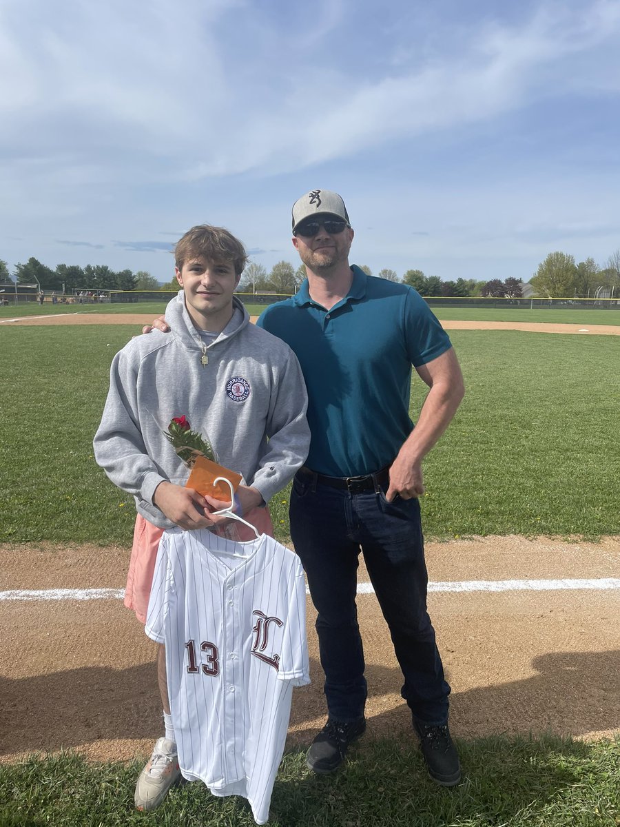 LHSVarBBALL's tweet photo. Spotlighting our second senior, Christian Reid. Reid was escorted by his father and plans to attend Bloomsburg University and pursue a degree in Marketing. Reid will also wrestle in college. Proud of you Christian! https://t.co/zOIThK8dds