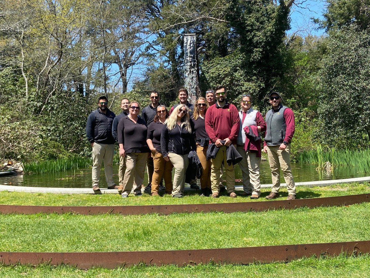 RPMarzilli's tweet photo. Road trip!  Our account managers held their sales meeting at @HeritageMuseums The guest speaker was our own arborist Craig who presented info on tree health and pruning.  Great location and great discussion! #WhyILandscape #Trees #Landscape https://t.co/TAQEZjpTvp