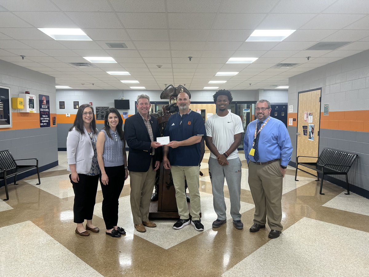 Happy to be part of giving <a href="/BHSBuccaneers/">Beech High School</a> their WZAW Competition prize for being the 2nd place overall winners with <a href="/ReduceTNCrashes/">Reduce TN Crashes</a> and the Tenn. Road Builders Association.