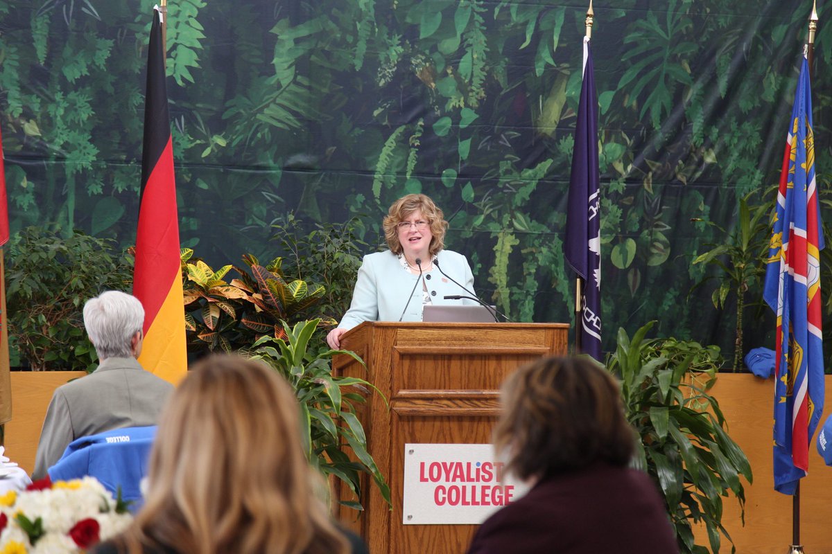 amvaughan's tweet photo. An amazing day welcoming ⁦@BellevilleON⁩ twin city guests from #Lahr #Germany ⁦@LoyalistCollege⁩ thank you to ⁦@MitchPanciuk⁩ Belleville Mayor for including us in this visit #SmallGivesUsThePowerToDoBigThings https://t.co/wKU4jL7tlx