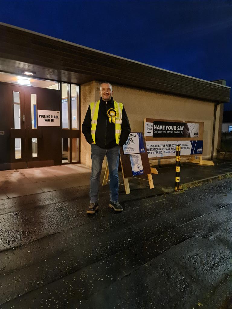 NorrieSmithA1's tweet photo. A huge thanks to the @PrestwickSNP for all their hard work today at the polling stations. That's a wrap! https://t.co/R86xxfQlOg