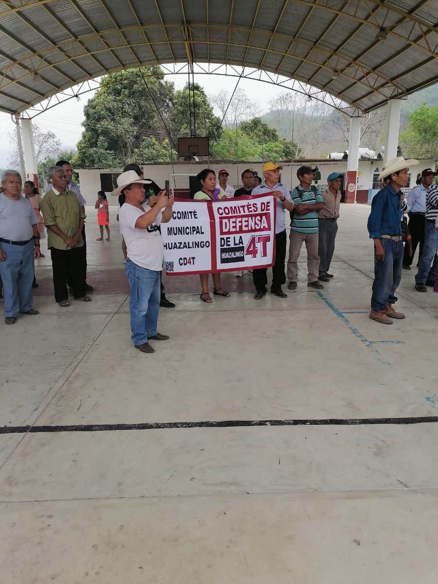 PabloVargasGon6's tweet photo. Desde el municipio de #Huazalingo
Con las comunidades  hidalguenses de #Ixtlahuac
#Tlatzonco
#Zapotitla 
Formando los #CD4T 

#JulioMenchacaGobernador https://t.co/rffnstYHuQ