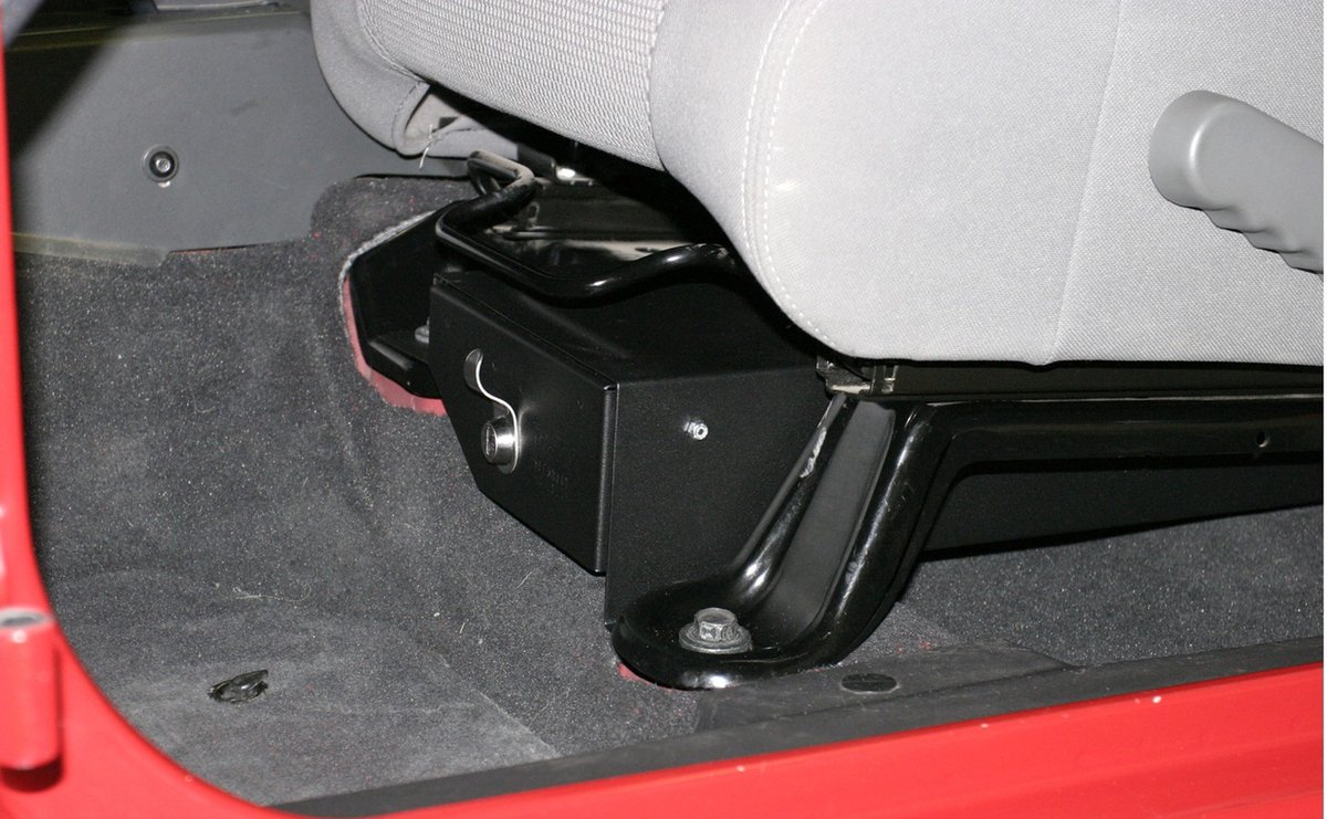 TuffyProducts's tweet photo. Keep your stuff secure and out of sight with an under-seat drawer for your Jeep Wrangler. 

Check it out -> https://t.co/EXMFcx2i9M

⭐ ⭐ ⭐ ⭐ ⭐ Great products. Even better customer service.
- Ronald C.

#tuffy #tuffysecurity #tuffyproducts #LockItUp #HomeInstallation #InStock https://t.co/Jb2H7INcyi