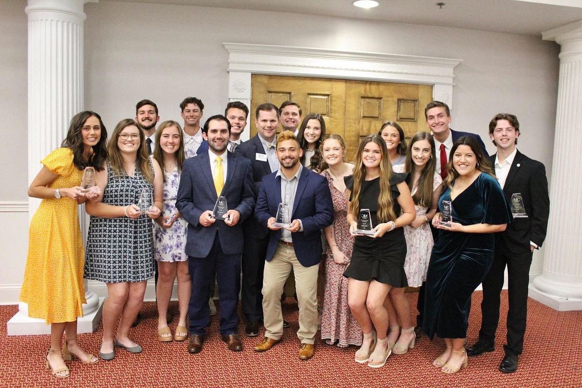 Blake Thompson tweet media