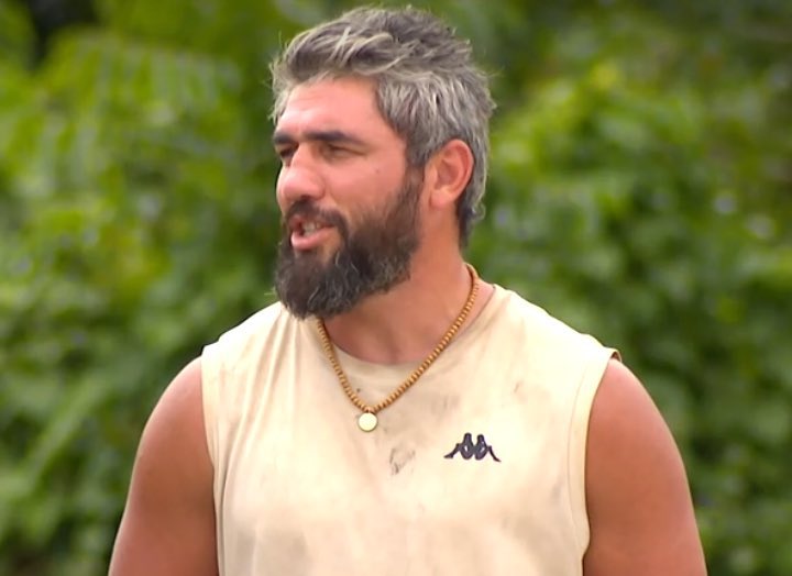 survivorviewer1's tweet photo. Biri canım qanım Azərbaycanlı Pərvizim🥹🖤 Biri annesine verdiği söz ve acısıyla kalbimi parçalayan Mervem Kime üzüleceğime şaşırdım … #perviz #MerveAydın #SurvivorAllStar2020 #survivor2022allstar https://t.co/9qoMxG7ZJG