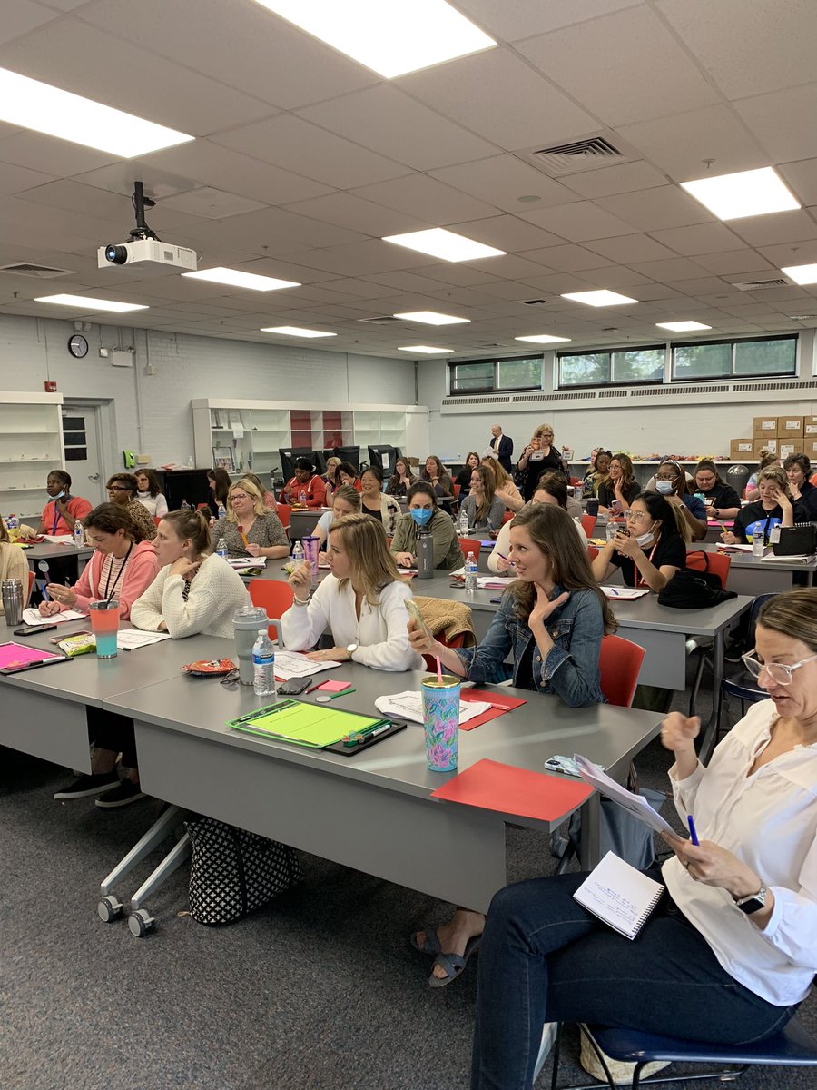 Red Clay Teachers attending after-school PL about the Speech to Print Connection! #scienceofreading <a href="/teamredclay/">Team Red Clay</a> <a href="/loveykel/">Kelly Harkins</a>
