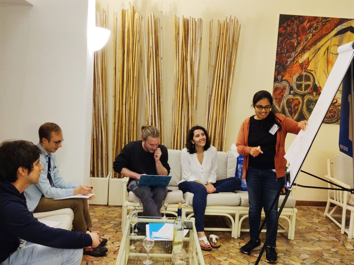 rebeccamiko's tweet photo. Great discussion group on issues of published datasets, led by @RastogiShavika at the CapoCaccia #neuromorphic Workshop. Example: a popular #electronic_nose dataset contaminated by sensor drift. Read it here: https://t.co/wNRmHQeIDK 

@UniofHerts @HertfordshireCS #sensors #data https://t.co/e0Z3ArKCXF