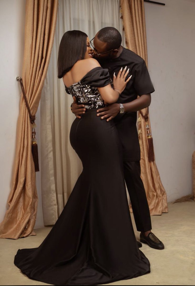 Uncle2Triplets's tweet photo. This my in-law no wan calm down o. Lol 

#AOFOREVER. https://t.co/CZluhEHf42