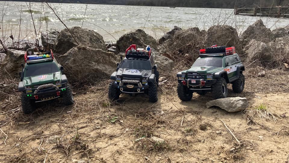 RedcatRacing's tweet photo. Three is better than one. Shout out to Chris Estep of FB for sharing this pic of Gen 7's.
Proving yet again that the trails are more fun with friends.
Gen 7 Pro: https://t.co/je8Le7WXRj
#RCRGen7 #RCGen7pro #Gen7pro #Redcatnation #Redcat https://t.co/W6ezkB04U3