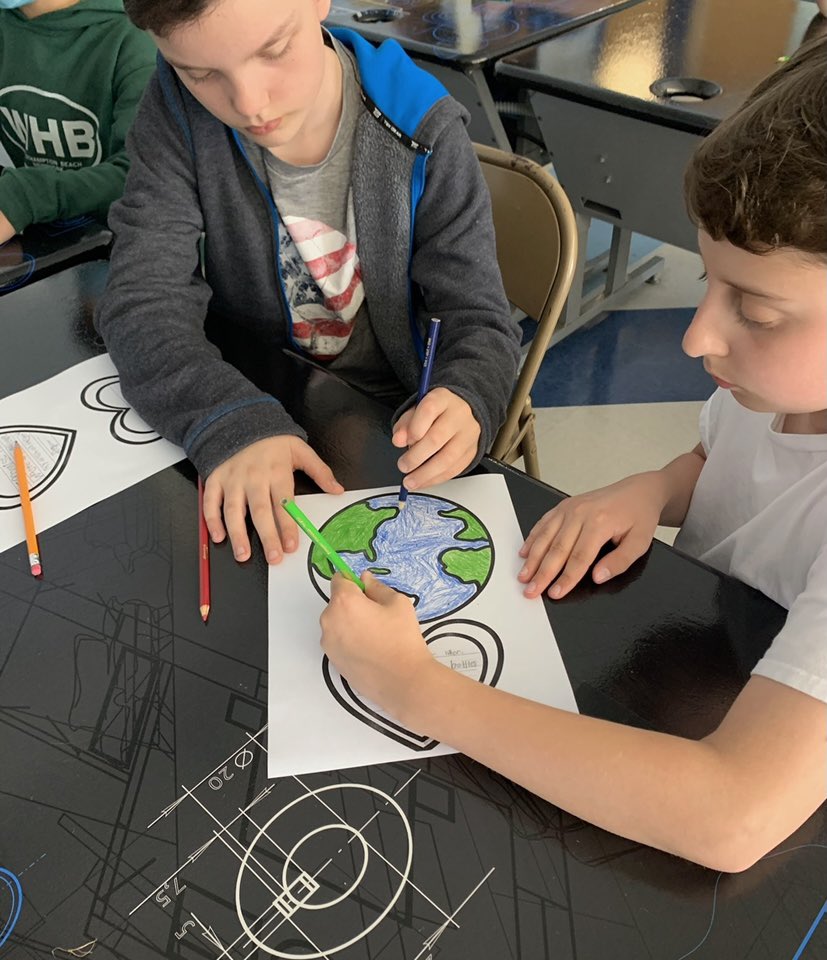 MsRakowski's tweet photo. Collaboration and teamwork were in full force during our inclusive NBI class today @EMorichesMS https://t.co/KSuREpLwf4
