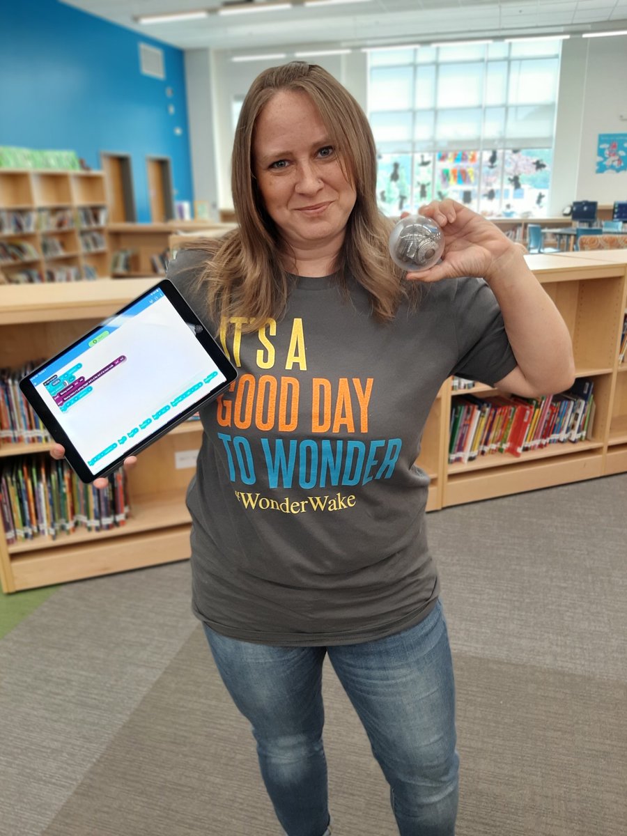 tanya_churchill's tweet photo. It's a good day to wonder...how long it will take to write a grade 6 curriculum connected task card for #sci6.E.1.1  moon phases w/ @SpheroEdu and learn how to code it to meet the goal...and to wonder who came to find me at my work to bring me a diet coke! #WonderWake  @wcpssdll https://t.co/2igLqM2bde