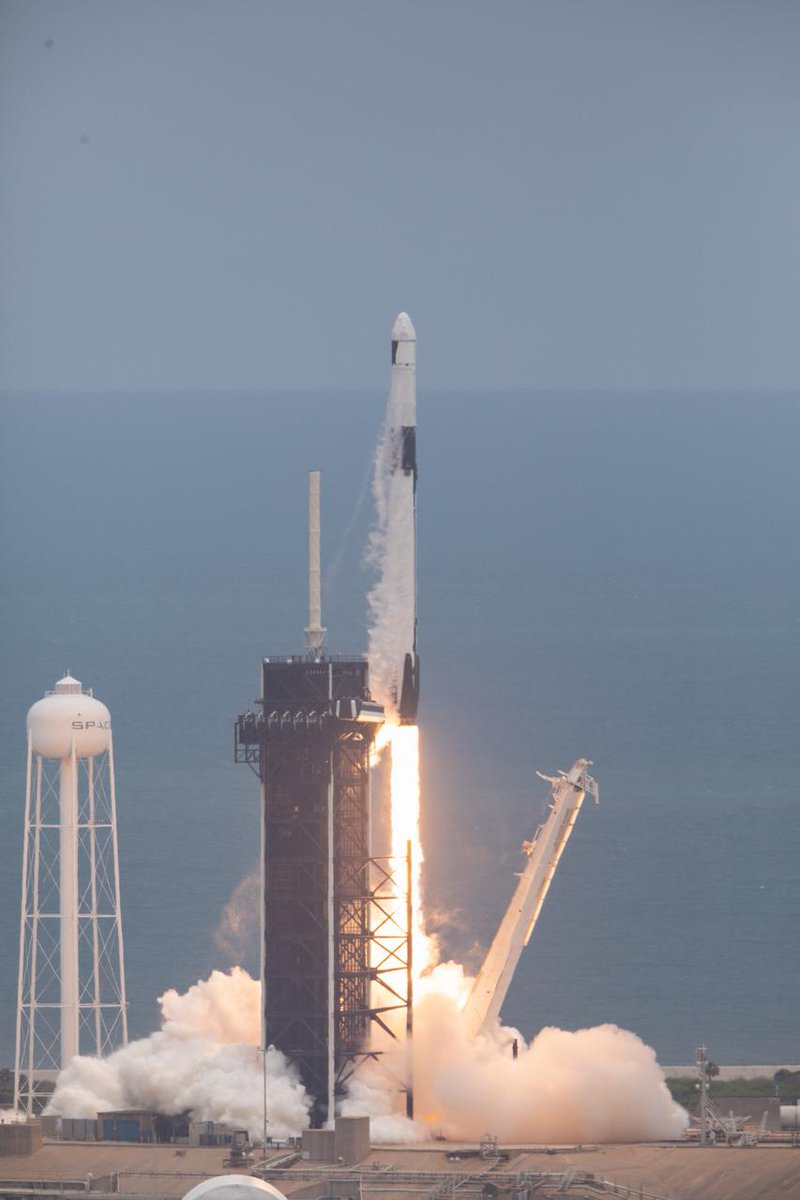 NASA's Kennedy Space Center tweet media