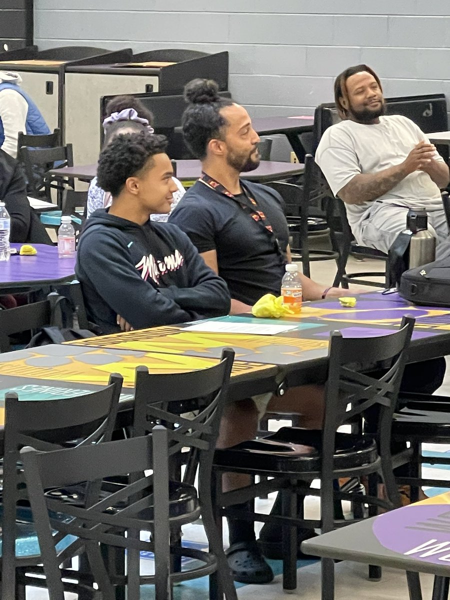 dr_diron's tweet photo. Today was amazing! @NNPSWoodside @AllProDad Program was just what our Dads needed! @PastorJoeBaker  your words of affirmation were inspirational! “As a dad my fingerprints are a reflection of my love and care for my child.” #allprodad #father #dad #CommunityEngagement https://t.co/QDCEOL0SHc
