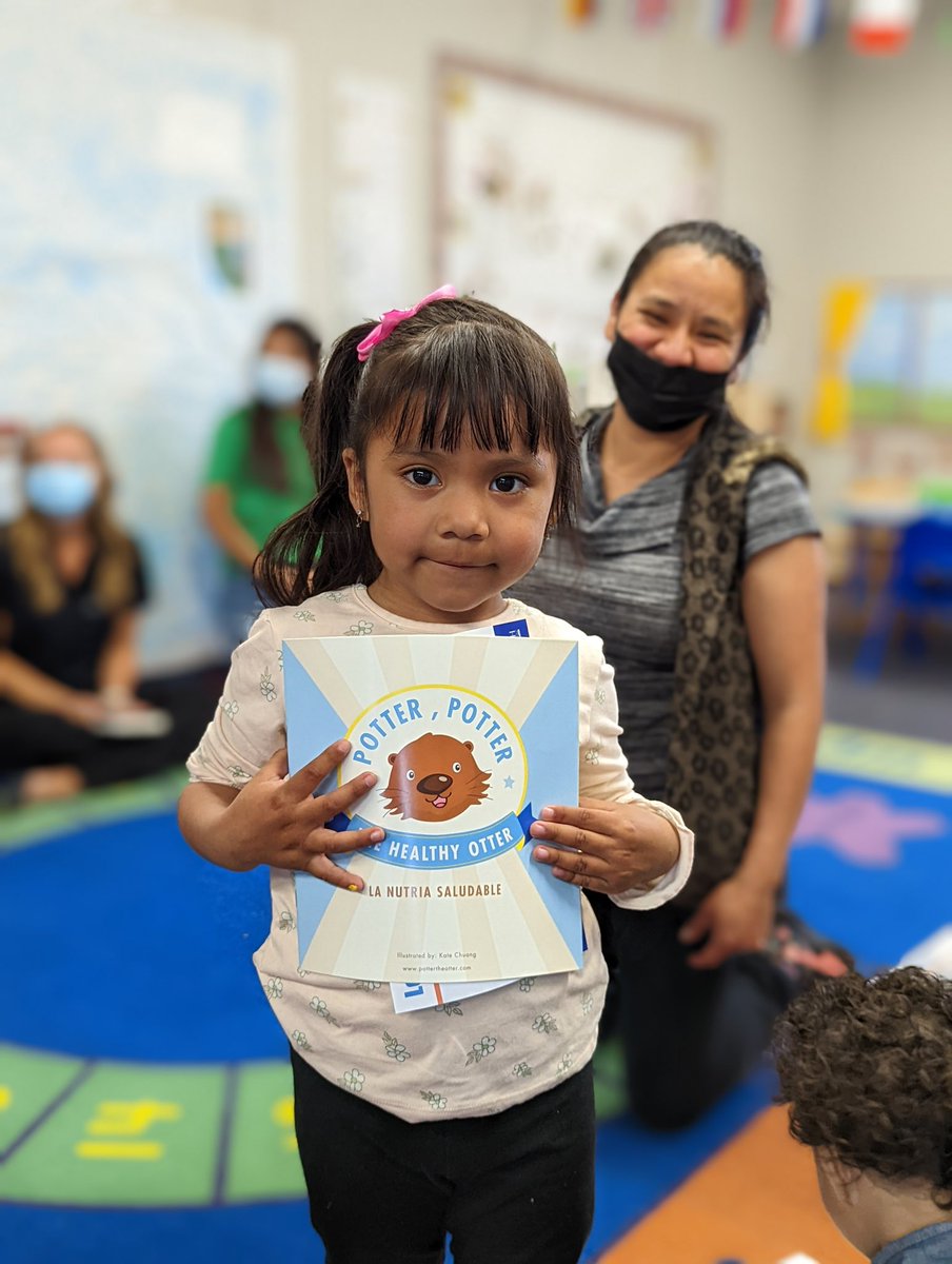 CountyVentura's tweet photo. Taking 5️⃣ to read to kids! Interim CEO Dr. Sevet Johnson, Asst. Director of @vcpublichealth Katie McKinney and Public Health Equity Manager Sara Rivera joined @First5Ventura this week to share the joy of #bilingual books and build a lifetime love of learning!#Take5VC #WeReadVC 📚 https://t.co/c7bEHMjjuH
