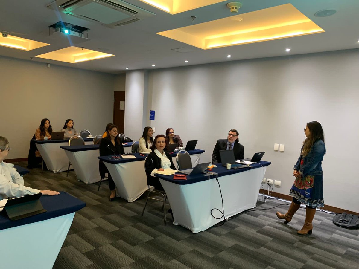 UNGRD's tweet photo. Para identificar insumos en la construcción de la estrategia de #ProtecciónFinanciera frente al Riesgo de Desastres para sector Minero-Energético, @UNGRD participó en Misión del @BancoMundial en #Bogotá que hace seguimiento al programa #DRFIP 🇨🇴 (financiamiento y aseguramiento). https://t.co/jfeZiMBRI2