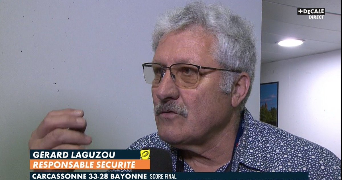 IlltudDafydd's tweet photo. Carcassonne's head of security Gerard Laguzou says spectators invaded the TMO's cabin so the doors were shut
They had to break the door down for the TMO to get back in because they couldn't find the key
Chapeau #ProD2
Via @CanalRugbyClub
#USCAB https://t.co/VbHn2hFEbc