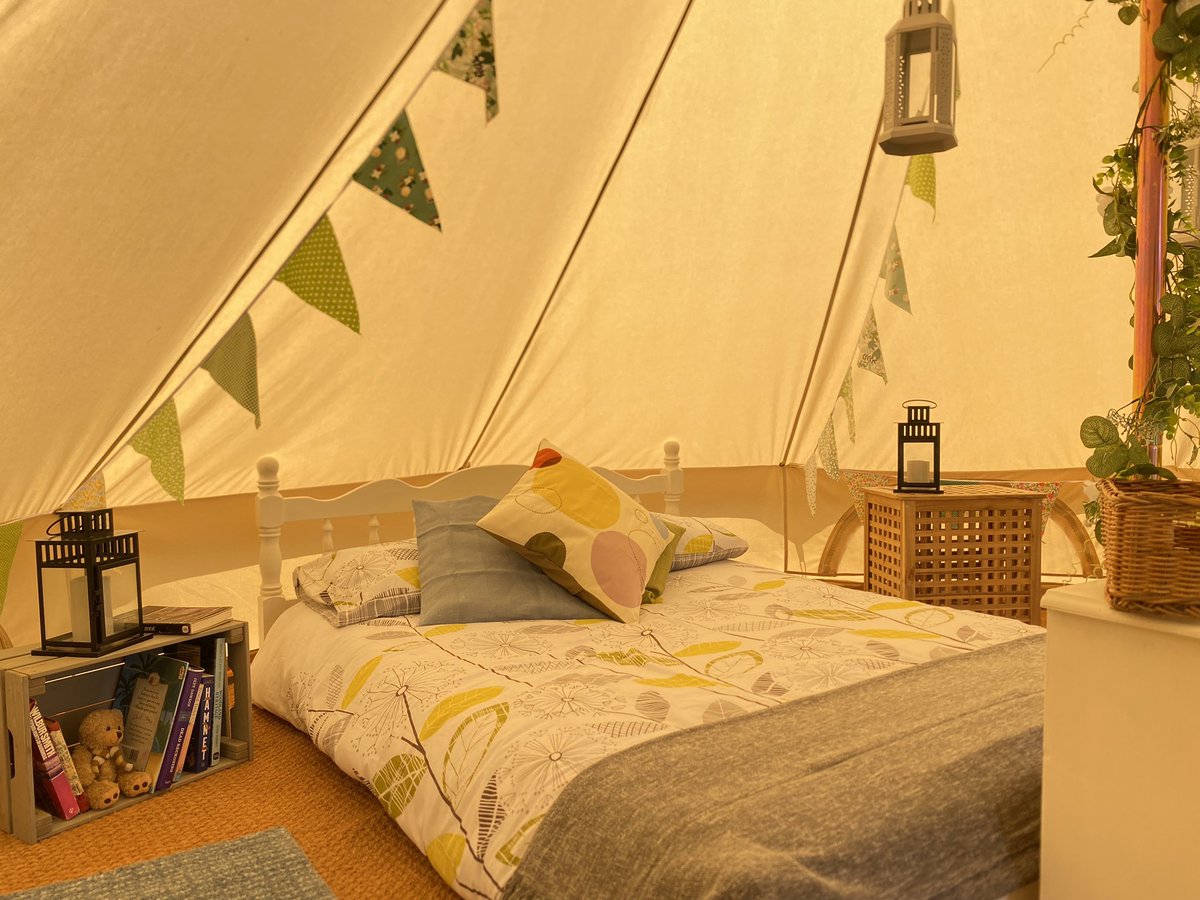 hidden_valley1's tweet photo. @agappleton saw you in Bahar tonight. Hope you enjoyed your food. If you or any of your team need somewhere to relax over the weekend, we have availability in one of our beautiful bell tents. Just call 07813 215704 https://t.co/q9VF9FAAUz