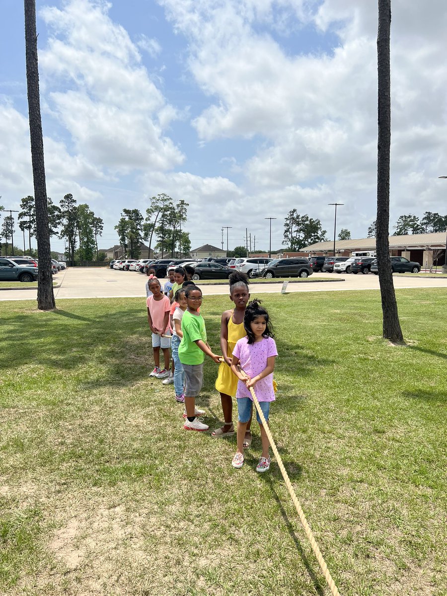 BeginningWonder's tweet photo. “This is the best day of my life!” Field Day was definitely a success. ❤️ @HumbleISD_RCE #CubCommUNITY https://t.co/sPMNx0PEyz