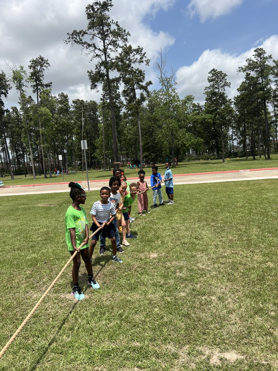BeginningWonder's tweet photo. “This is the best day of my life!” Field Day was definitely a success. ❤️ @HumbleISD_RCE #CubCommUNITY https://t.co/sPMNx0PEyz