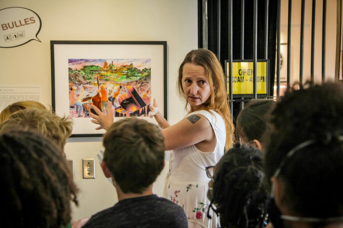 FranceLouisiana's tweet photo. ✨Notes+colors=Jazz with @BenjaminTanguy, artistic director of the @jazzavienne festival and Adrienne Byrd, curator at @nolajazzmuseum!🎷🎺🥁
Students from @AudubonSchools &amp; @EB_NOLA enjoyed the 40 Bulles de Jazz🗨️ exhibition, celebrating the festival’s 40 years anniversary 🎂 🎶 https://t.co/Dgew5jeELH