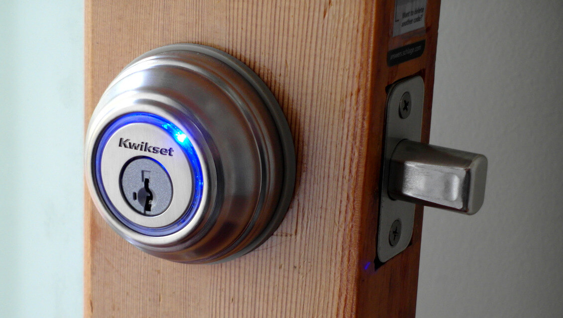 Garret29795073's tweet photo. There are many #smartlocks available. Here are some top-rated ones for your #smarthome.  https://t.co/e9QLkAaeWO  #svrrealtyllc https://t.co/SccTKMnZHs