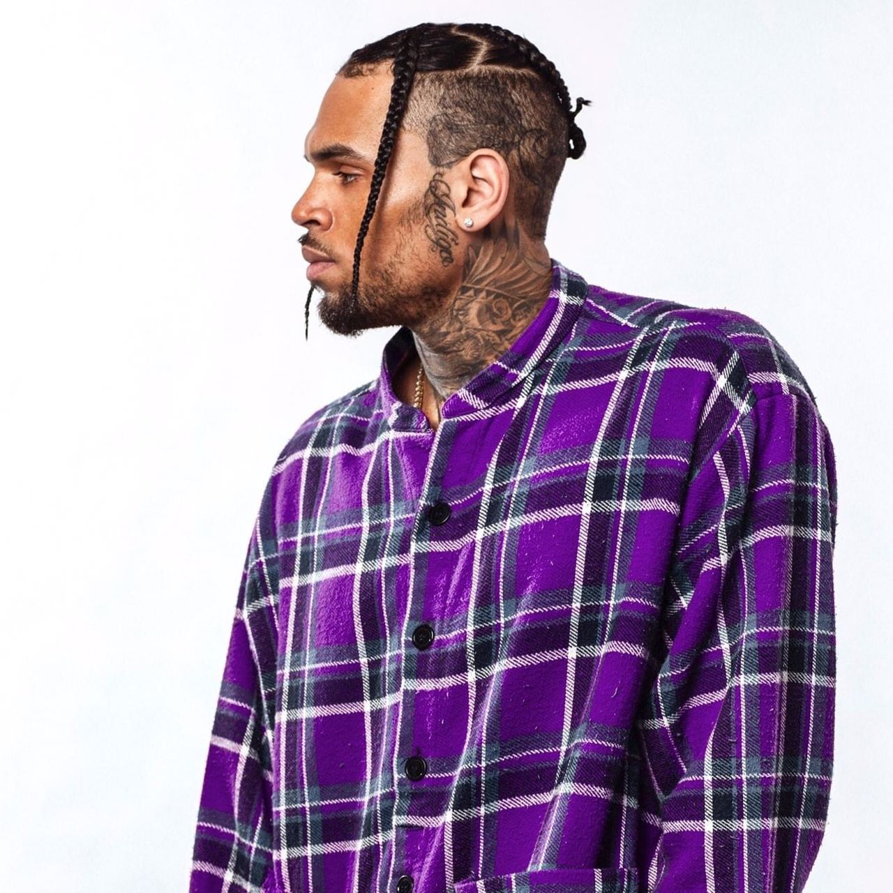 Happy 33rd birthday to a singer, rapper & dancer Chris Brown 