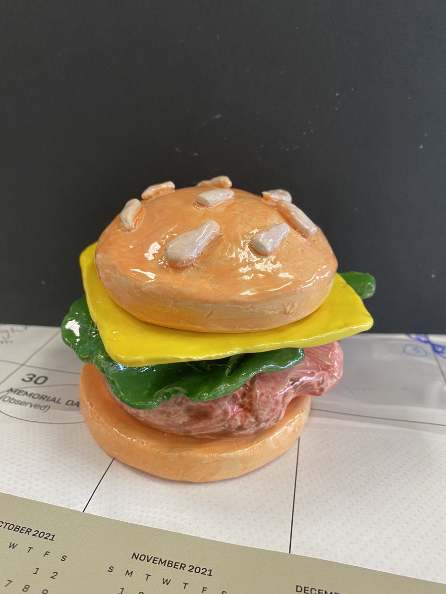 WickliffeArt's tweet photo. Matthew’s #clay #cheeseburger #art #highschool #highschoolart #ceramics #highschoolceramics https://t.co/X0CNbOyLPp