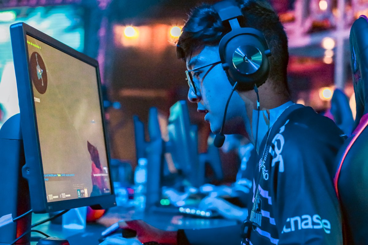 CampeoesCopa's tweet photo. Qual foi o momento mais marcante da Final da nossa primeira edição, Torcida Campeã? 😛 
@losgrandesgg @blackdragonsBR https://t.co/dV0VUuPAFo