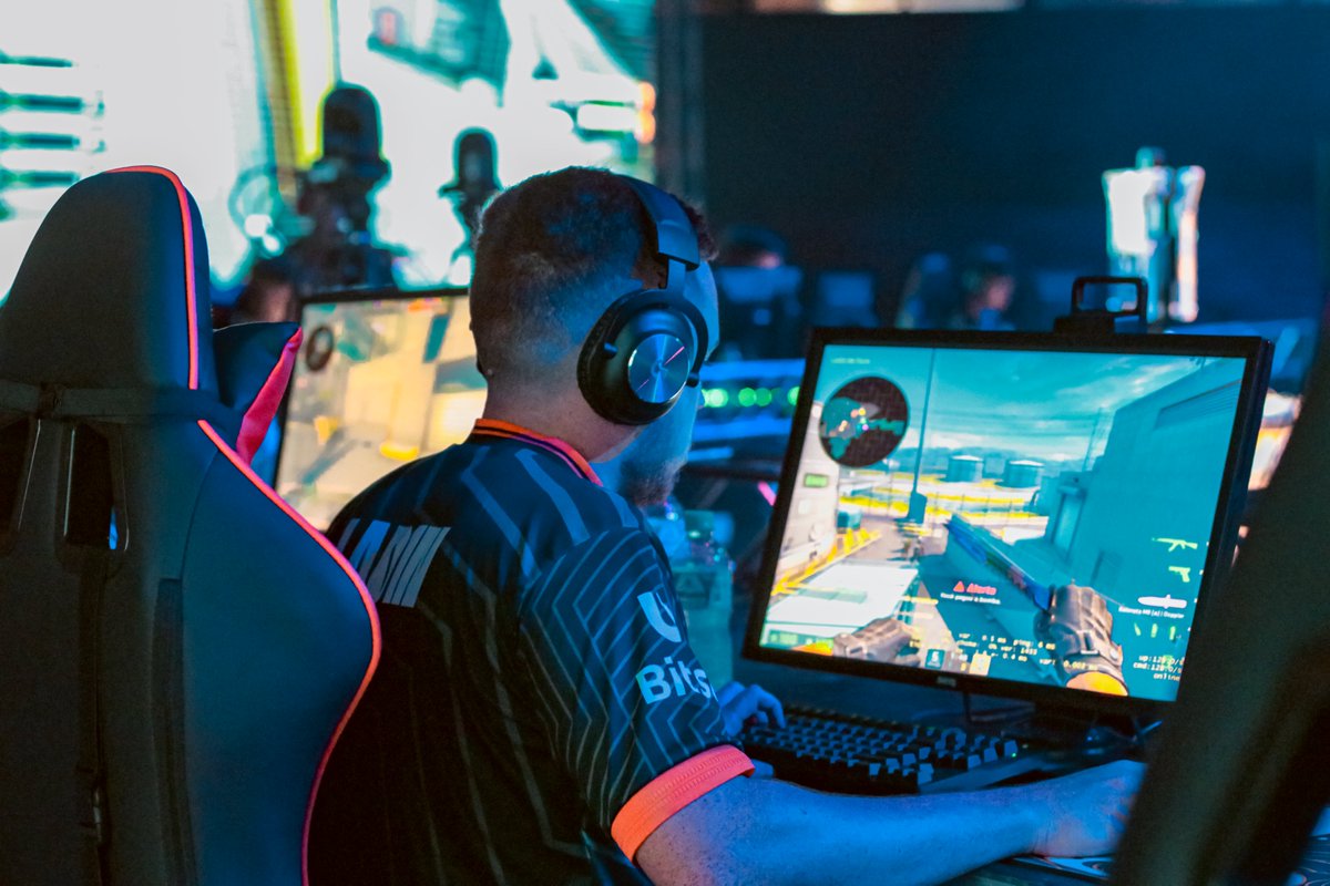 CampeoesCopa's tweet photo. Qual foi o momento mais marcante da Final da nossa primeira edição, Torcida Campeã? 😛 
@losgrandesgg @blackdragonsBR https://t.co/dV0VUuPAFo