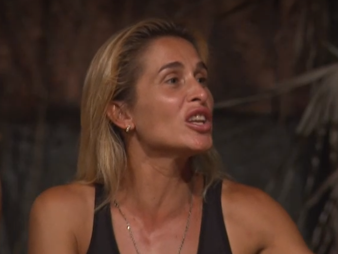 SurvivorDiyal0g's tweet photo. FRAGMAN

Nisa:" Dizim sakat omuzum sakat çıkıyorum oyuna"

Sema:" Hepimizin öyle"

Nisa:" Tamam ama sen burada beni suçlayamazsın"

Sema:" Ben suçlamadım"

Nisa:" Tamam cevap verme, seninle karşılıklı konuşmuyorum"

Sema:" Sana mı soracağım cevap verirken"

#SurvivorAllStar2022 https://t.co/6QScTiEeqq
