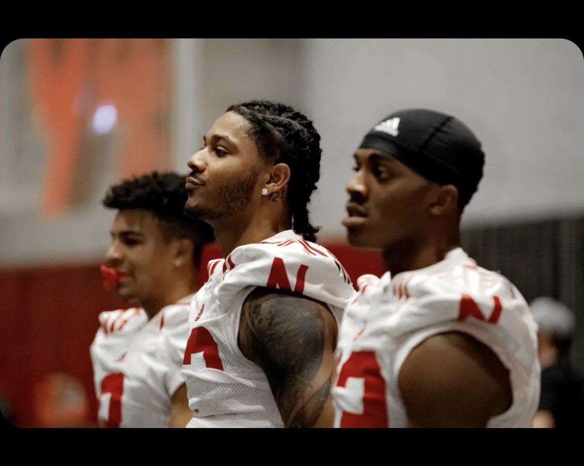 ThaiBow4909's tweet image. Thankful to have received an offer from the University of Nebraska. @daboot02 @_CoachMartin_ @AllenTrieu @Rivals_Clint @SWiltfong247 @Wellefast  #huskers