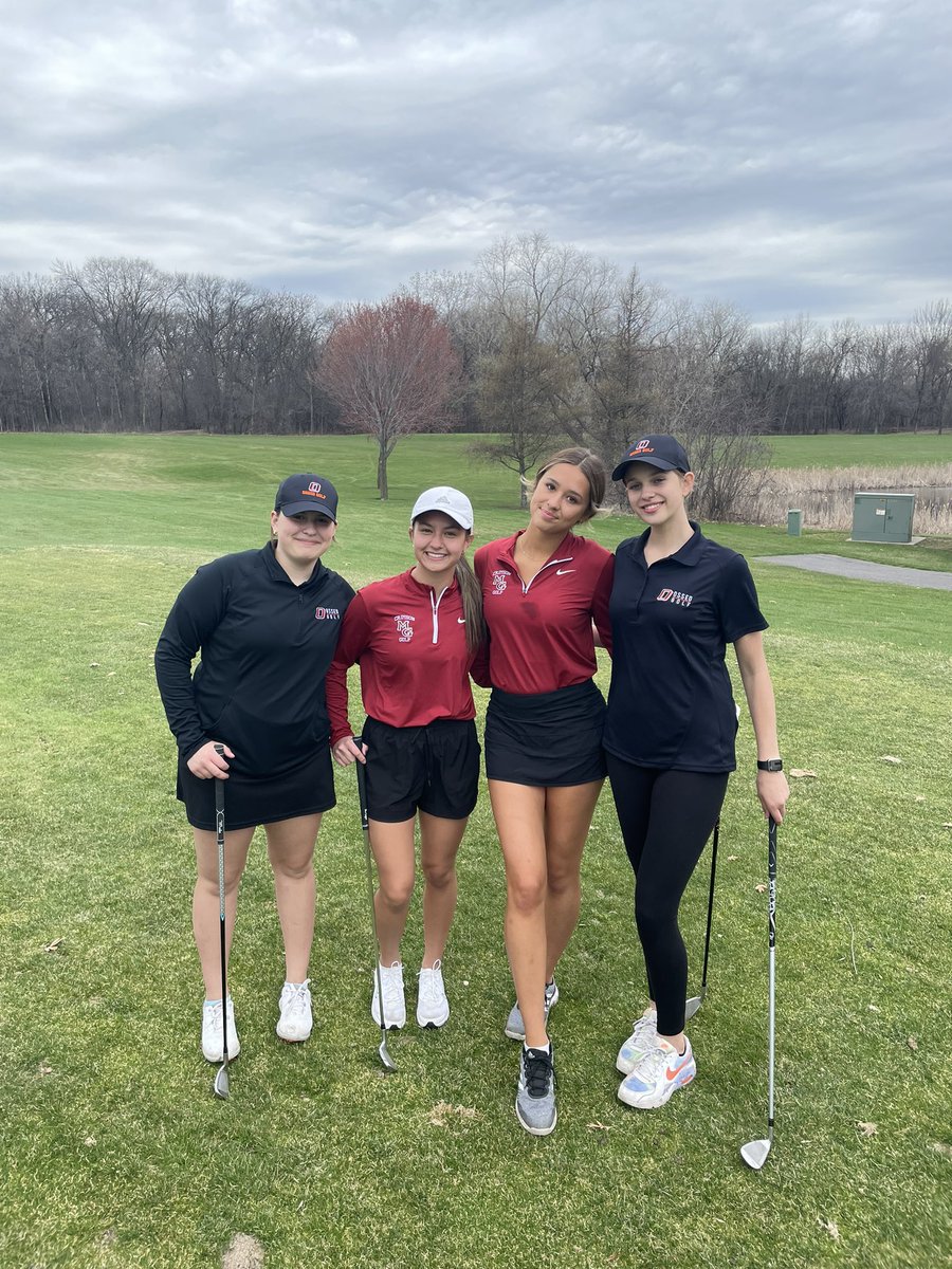 OSHGirlsGolf's tweet photo. Great JV match with @MGGirlsGolf today! #weare279 https://t.co/tZXGh1KjsF