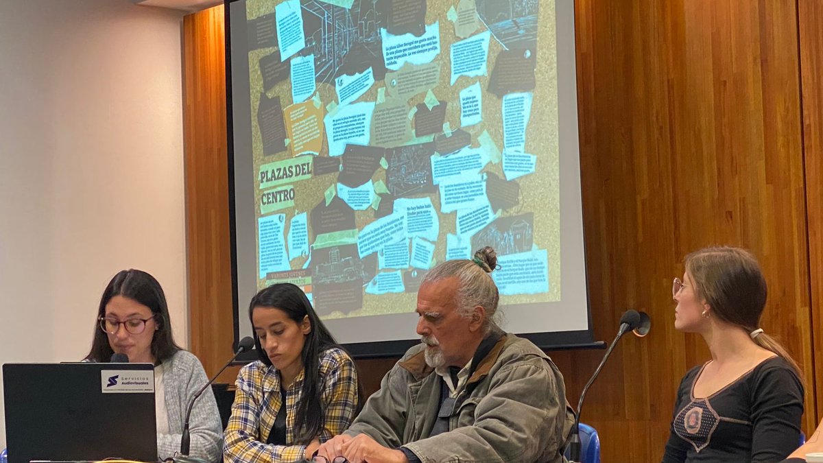 FESUruguay's tweet photo. AHORA | El equipo de investigación compuesto por integrantes de la @fcsudelar y #Nitep presentan los resultados del mapeo de las trayectorias vitales de las personas en situación de calle en el #MunicipioB
🔴https://t.co/guZ5rAb2aO https://t.co/eSuYyGGF9v