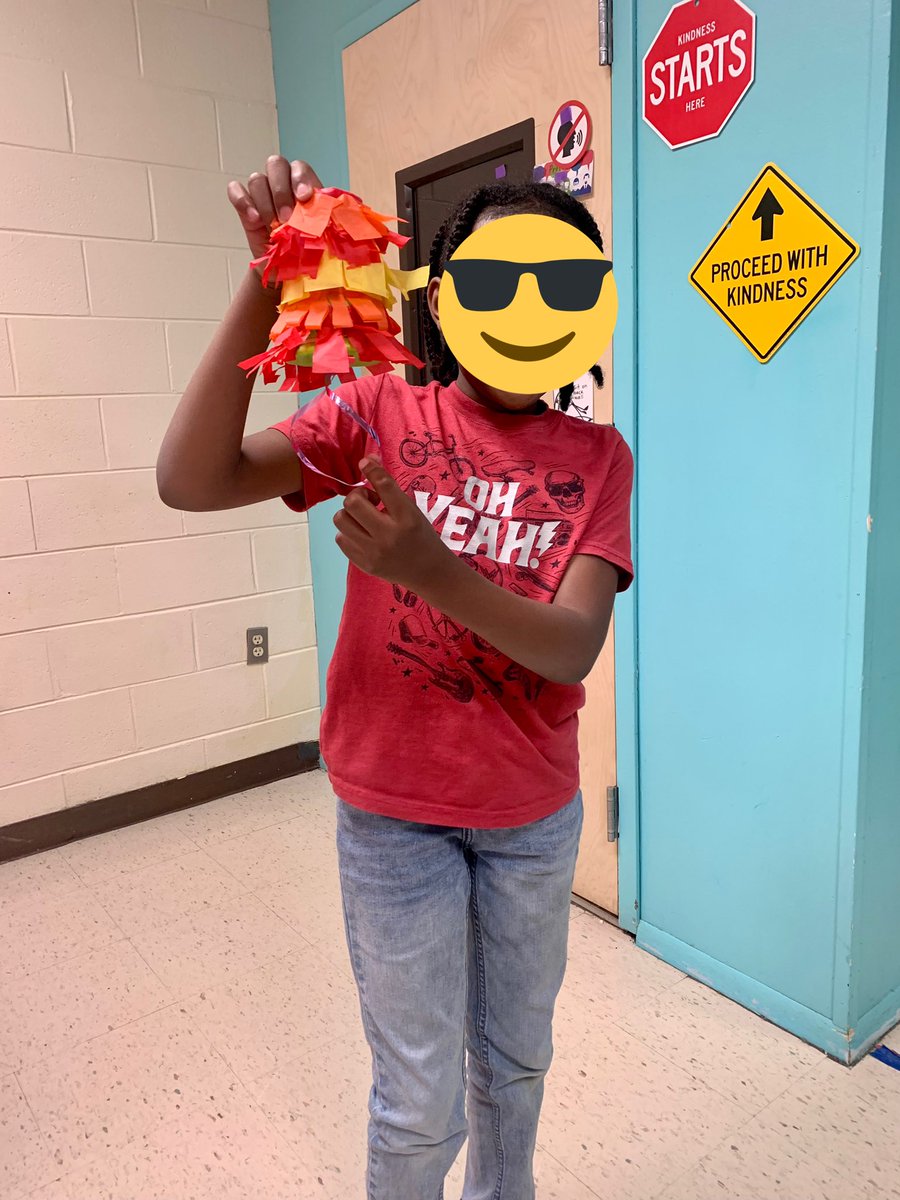AmyLawCCPS's tweet photo. Our piñatas for Cinco de Mayo turned out so cute! #oneCCPS https://t.co/O7fiTkqUzk