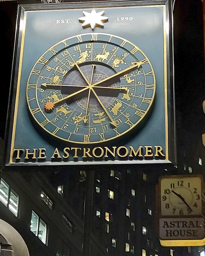 CarolynKennett's tweet photo. Looks like my sort of place ππ π« #London #NotinCornwall https://t.co/iqvAtv7fSh