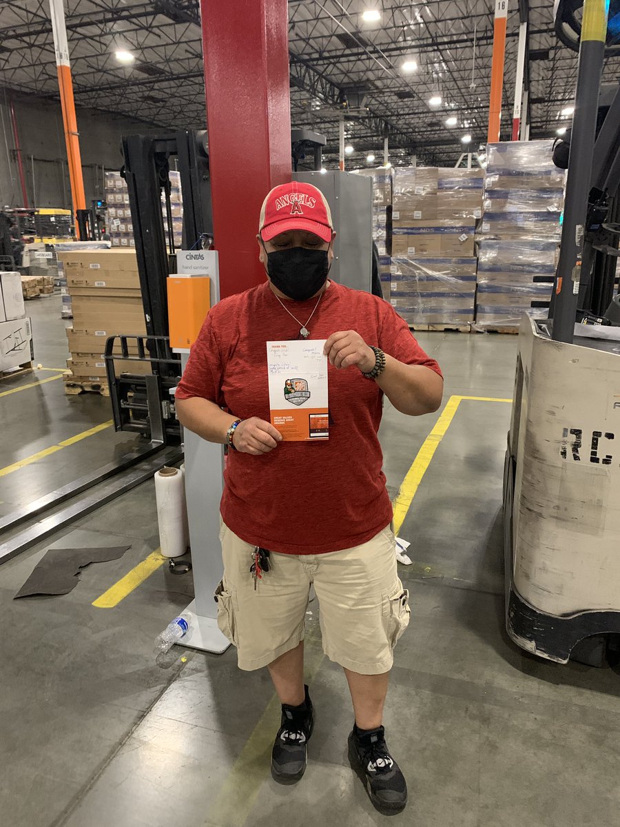 Congratulations to Jerry Parham and Linda Arellano on their Homer Award achievements!!!🎉🎉🎊🎊<a href="/CarvajalRDC5642/">Maria Carvajal</a> @camilo_5520 <a href="/BrandiCassiani/">Brandi Cassiani</a> <a href="/dani_velazquez4/">Daniela</a> <a href="/7MaritzaParsons/">Maritza Parsons</a>