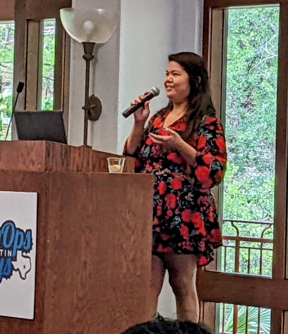 Great talk by <a href="/KimMyWithASpace/">Kim My C.</a>, a first time <a href="/DoDAustin/">DevOpsDays Austin</a> speaker.  #DevOpsDays