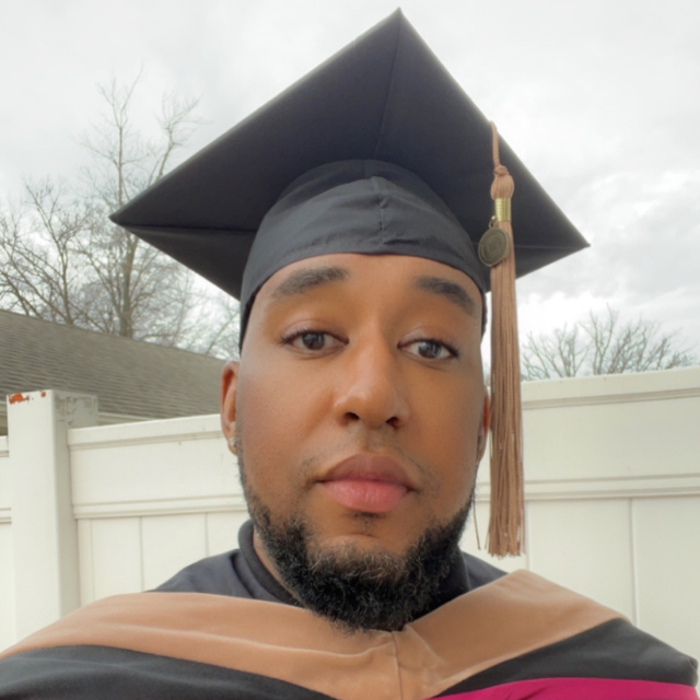 iunorthwest's tweet photo. πMeet the Class of 2022π: Jonathan Long (MBA). Jonathan is no stranger to IUN. In fact, he earned his bachelor's degree here in 2019, landed a fulltime job on our campus, and is now graduating with his MBA. Get get 'em, Jonathan! #IUNgrad22 His story: https://t.co/kCfnjZcbLp https://t.co/lO0e29iQrN