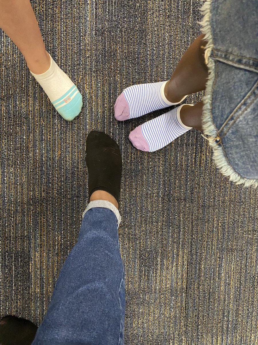EvaPCFISD's tweet photo. π§¦π§¦π§¦ Today we βKicked off our shoes!β Letter K for our #ABCSummerCountdown #HancockCFISD 𧦠π§¦π§¦ https://t.co/q5WNEsU8Ha