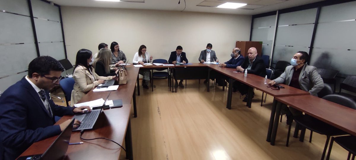 OPTUR y los gremios del turismo se reunieron para tratar sobre el adecuado uso de recursos recaudados de la tasa a hoteles. Bien canalizados los fondos servirían para una ✅Promoción eficaz del país,✅Potenciar los Destinos turisticos de nuestro país y ✅ Capacitación.