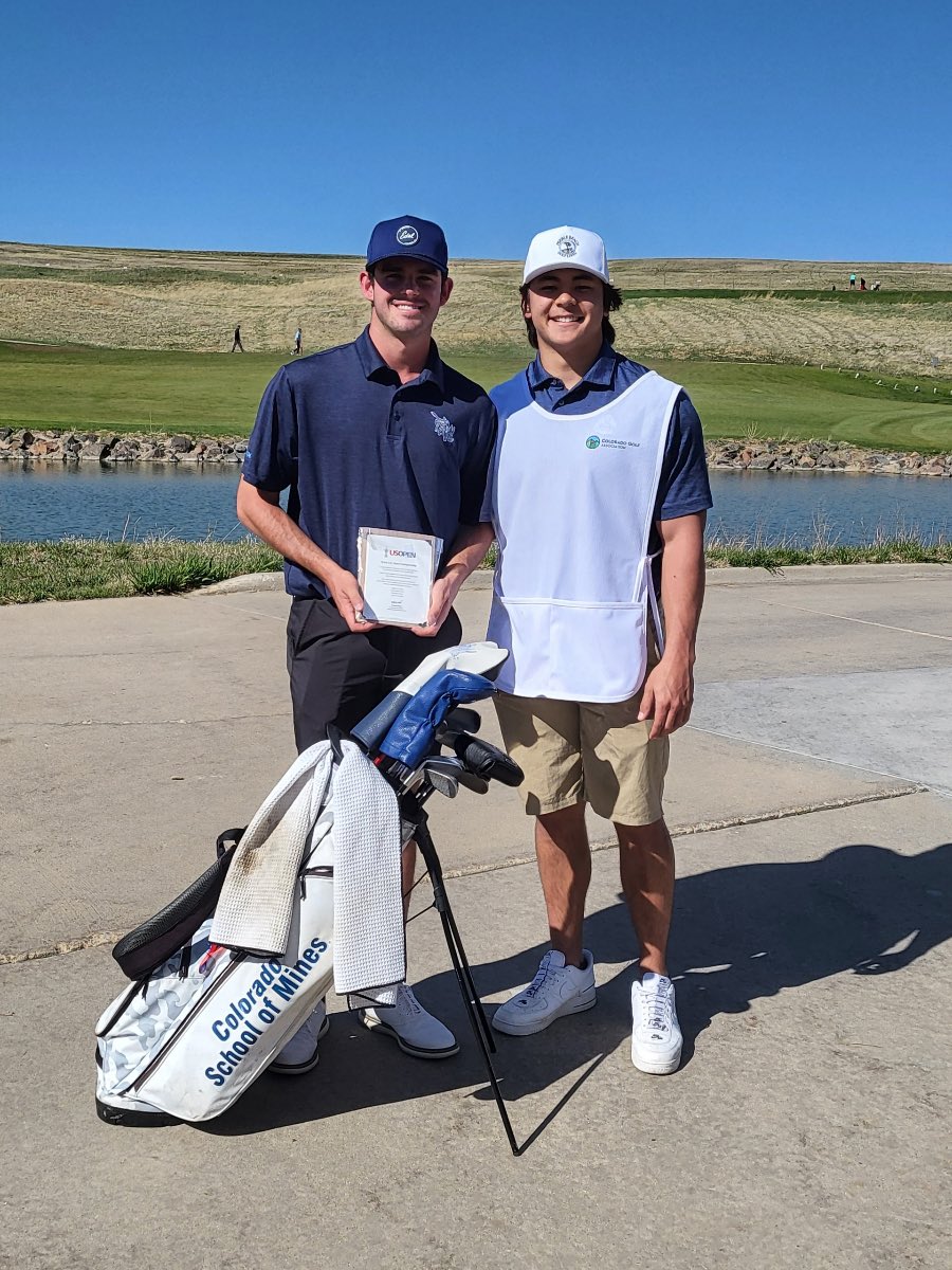 Ethan Adam birdied his second playoff hole at Walnut Creek today to advance to the US Open sectional qualifying! <a href="/MinesFootball/">Mines Football</a>’s Riley Barton was on the bag! #HelluvaEngineer⚒