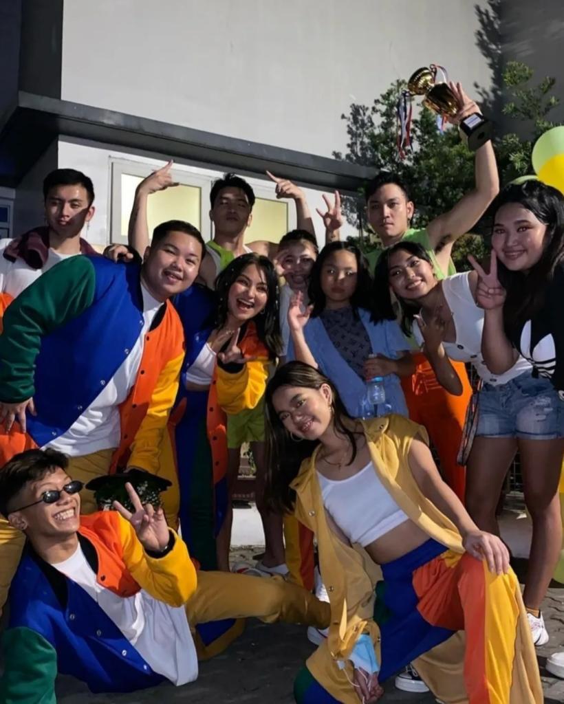 butch_consunji's tweet photo. BLESSED! π Thank you Lord sa isang sobrang memorable at solid experience. π
π
KAMPAY SA TAGUMPAY! π₯
#Dgrind
#DgrindSummerDanceWorkshop
#DancingMachine
#DANCEtoINSPIRE
#ProjectDICE https://t.co/leuL4fbmkG