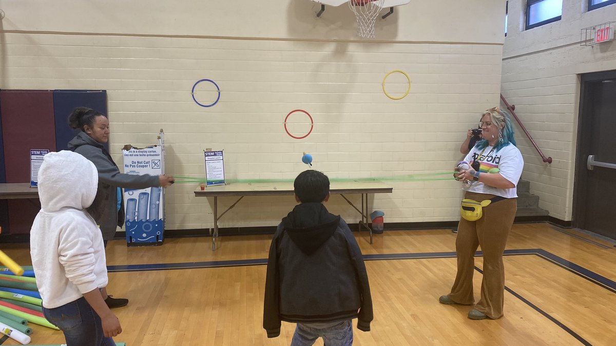 MarshallUsd259's tweet photo. Stem night fun with Exploration Place at Marshall Family last tonight! Ohh what fun we had!!

#Fun #STEM #ExplorationPlace #WeareMarshall #SomosMarshall #WPS #WPSProud @WichitaUSD259 https://t.co/B67xlJe6pO