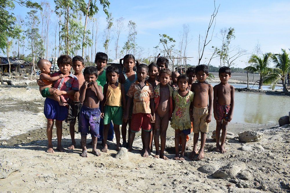 SaveFutureBd's tweet photo. Educational materials & Clothes for #Bangladeshi coastal children.
📢 Donate:
https://t.co/bR1txNvFg2
Everyone help for the children.
#EducationAndClothesForChildren 🇧🇩
#Bangladesh #EducationForAll
#ClimateAffected #ClimateJustice #BangladeshAlreadySuffering https://t.co/acm0sqdia7