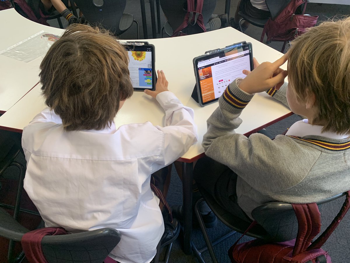 reniemck's tweet image. It’s crazy times with so many staff absences.  On the bright side, I get to have fun sharing in some great learning experiences. #math #ipaded #appleadechat #mathigon #fibonnacci