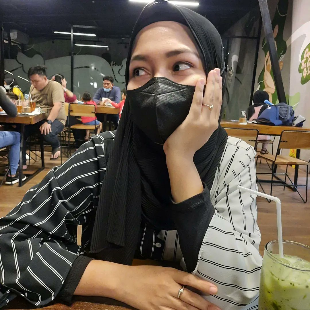 rvngthll's tweet photo. I love you in every universe 🖤

@sherllyhsnh https://t.co/CulWkCFIU0